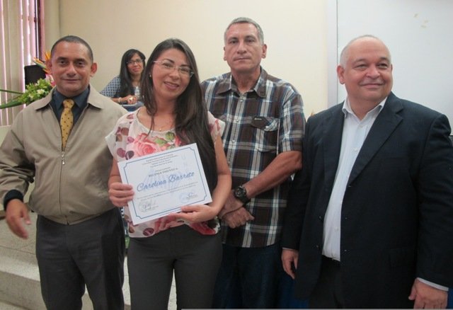 Carolina Barreto (10 años de servicio)